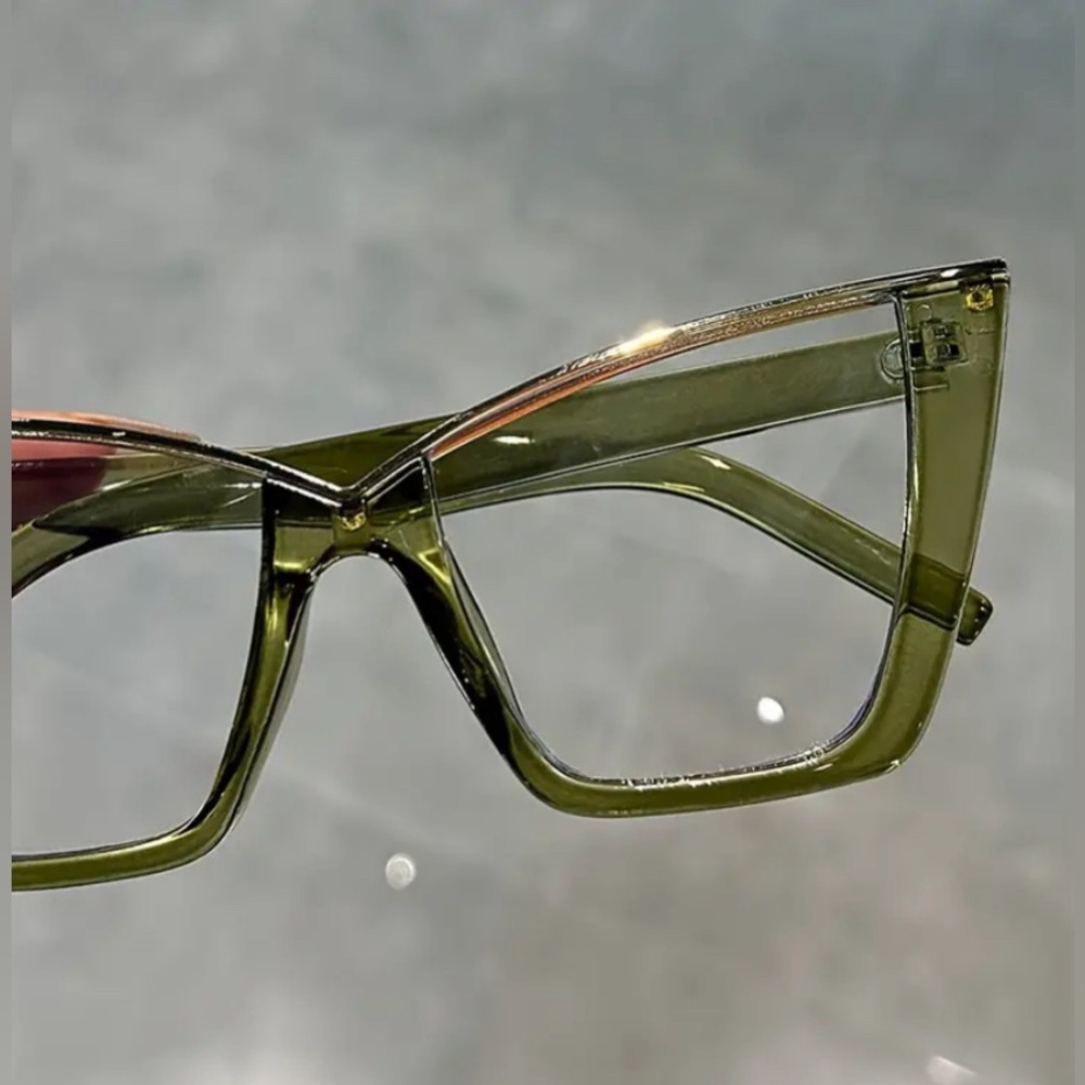 Olive Green Cat-Eye Women's Fashion Glasses